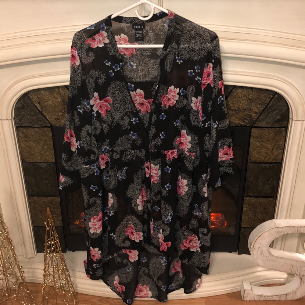 Torrid Georgette High-Low Button Up Floral Tunic